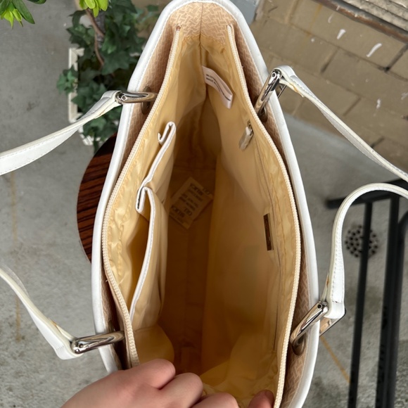 NWT Talbots Cream Tote Bag With White Leather Straps - Picture 3 of 5